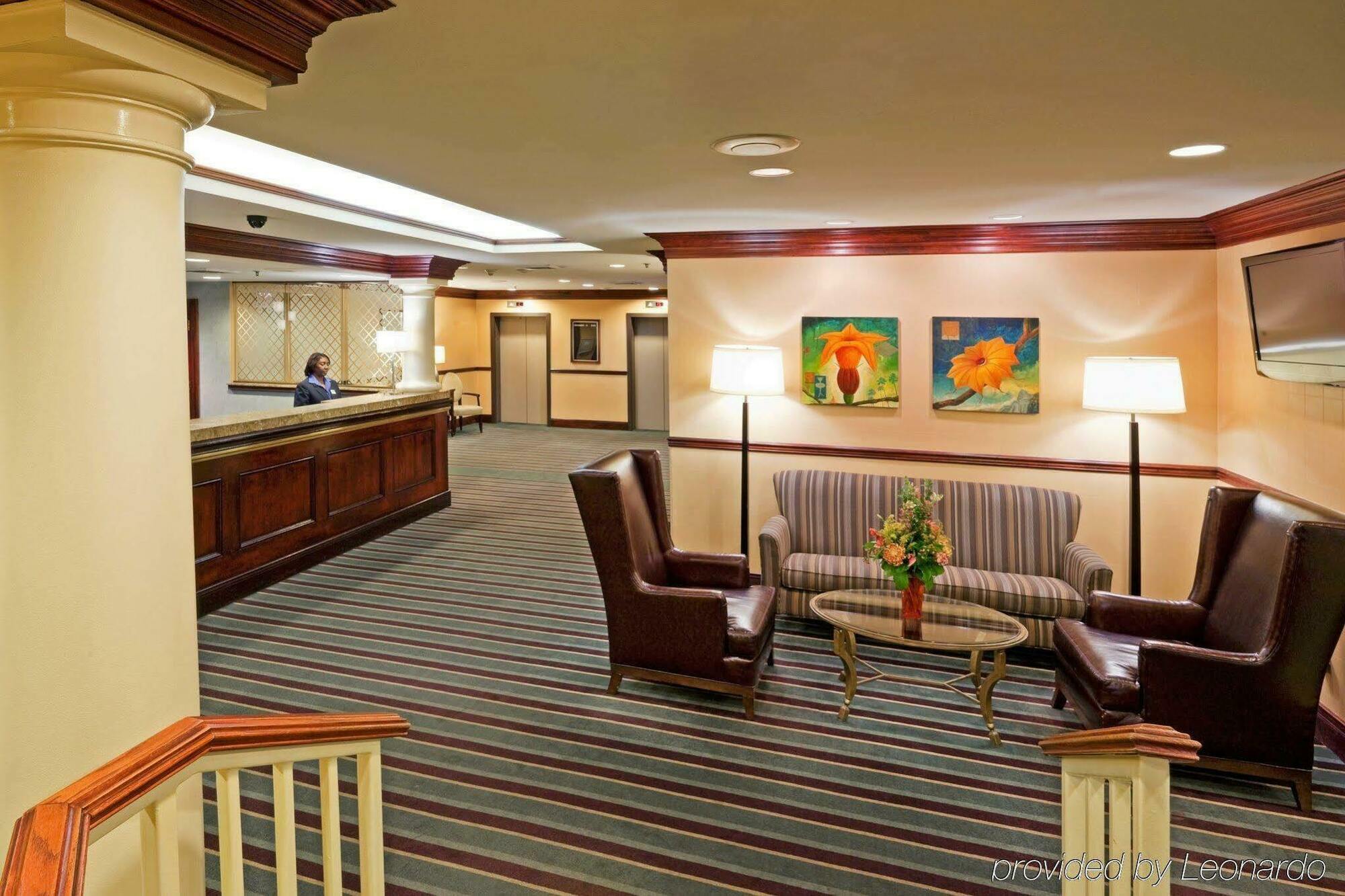 Hotel Express Philadelphia-midtown By Ihg 3*